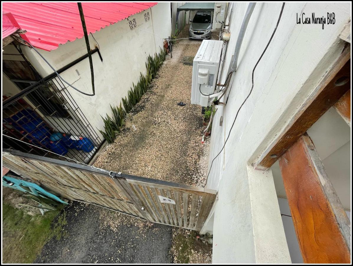 La Casa Naranja Bed And Breakfast Олон Экстерьер фото