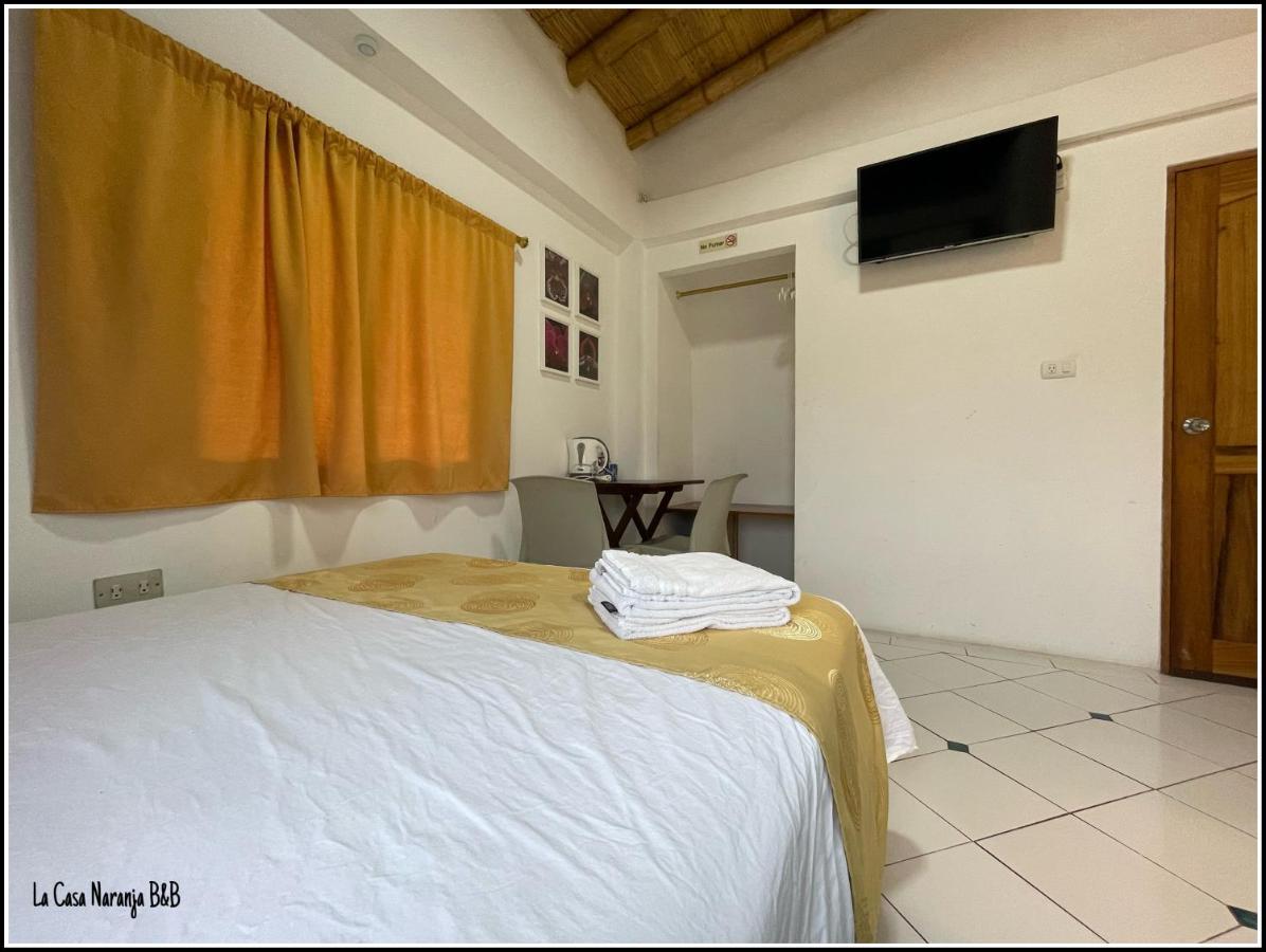 La Casa Naranja Bed And Breakfast Олон Экстерьер фото
