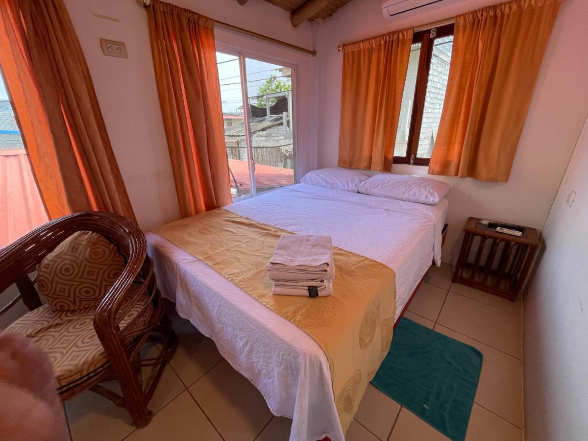 La Casa Naranja Bed And Breakfast Олон Экстерьер фото